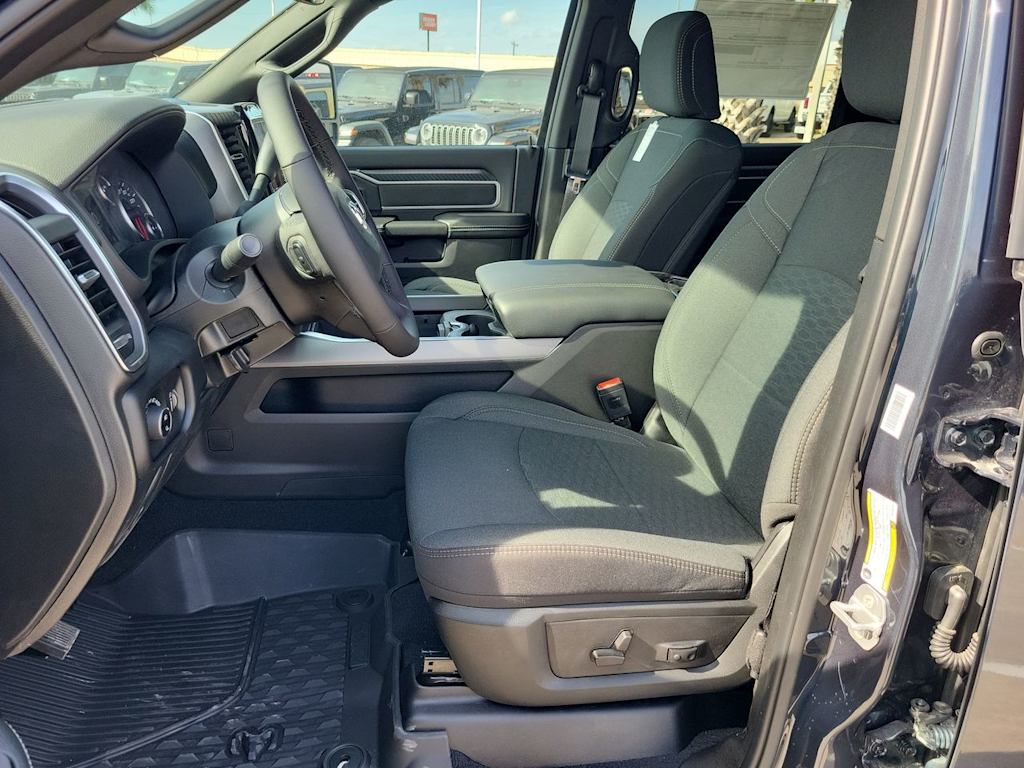 Thumbnail: 2026 RAM 2500 - 11