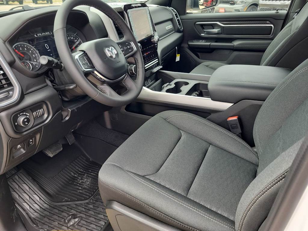 Thumbnail: 2026 RAM 1500 - 11