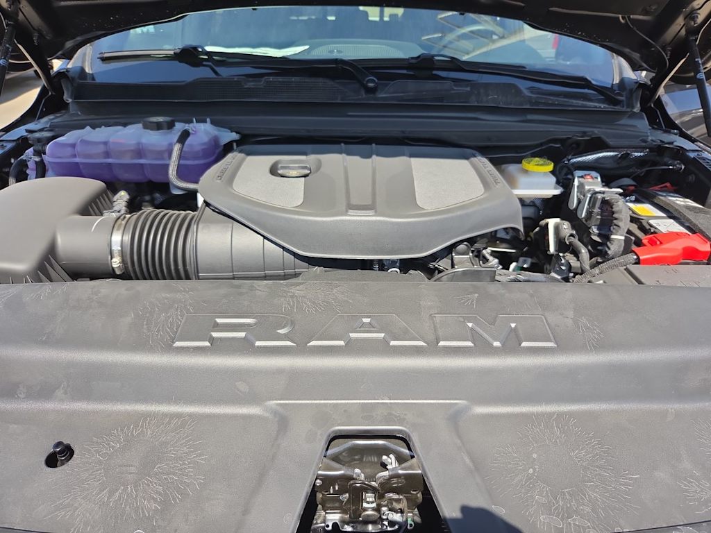 Thumbnail: 2026 RAM 1500 - 8
