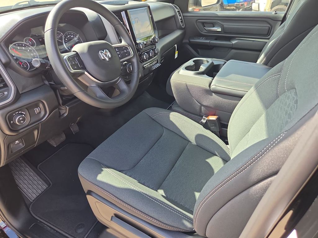 Thumbnail: 2026 RAM 1500 - 2