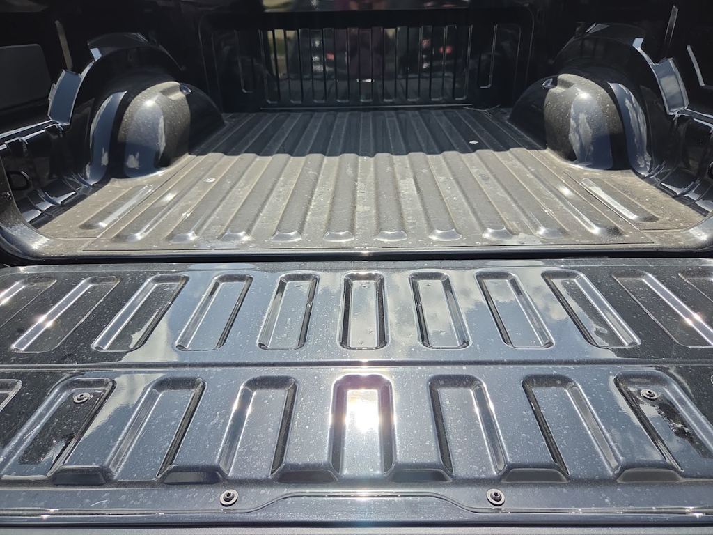 Thumbnail: 2026 RAM 1500 - 14