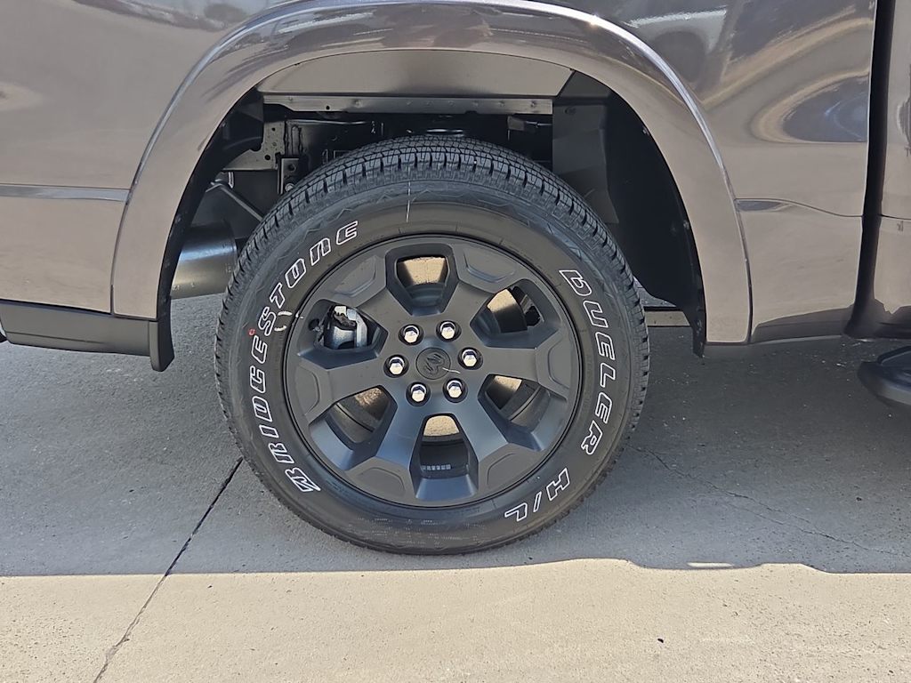 Thumbnail: 2026 RAM 1500 - 8