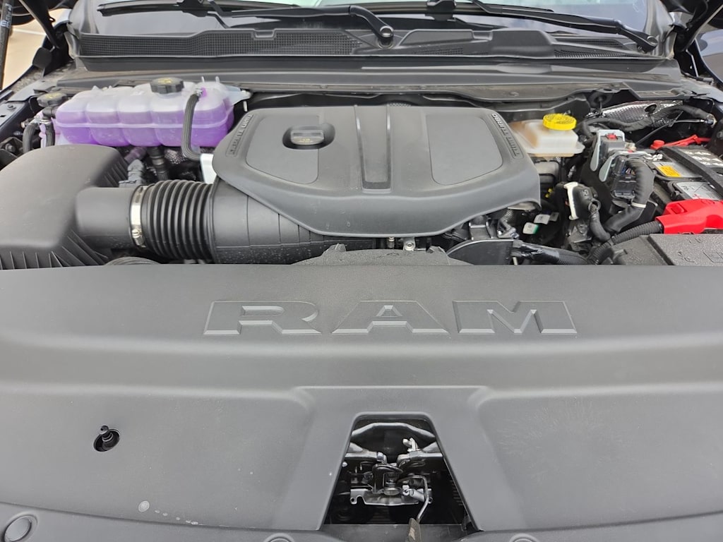 Thumbnail: 2026 RAM 1500 - 8