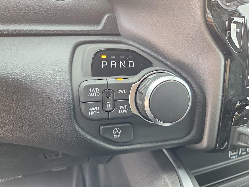 Thumbnail: 2026 RAM 1500 - 28