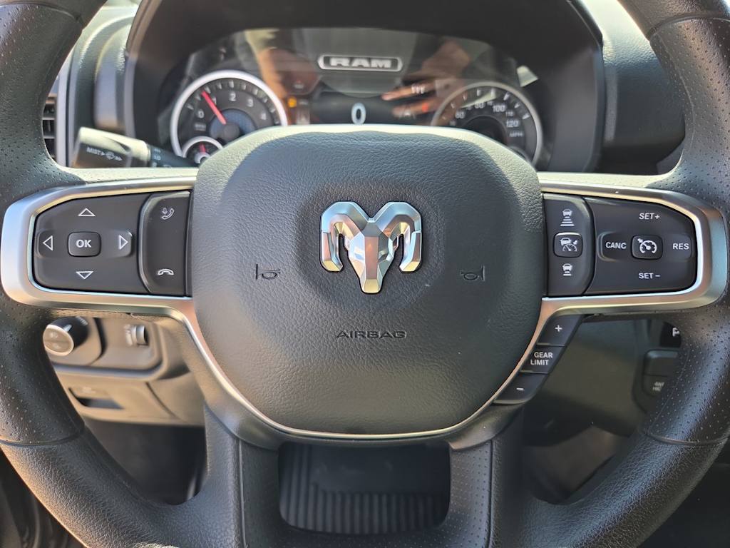 Thumbnail: 2026 RAM 1500 - 28