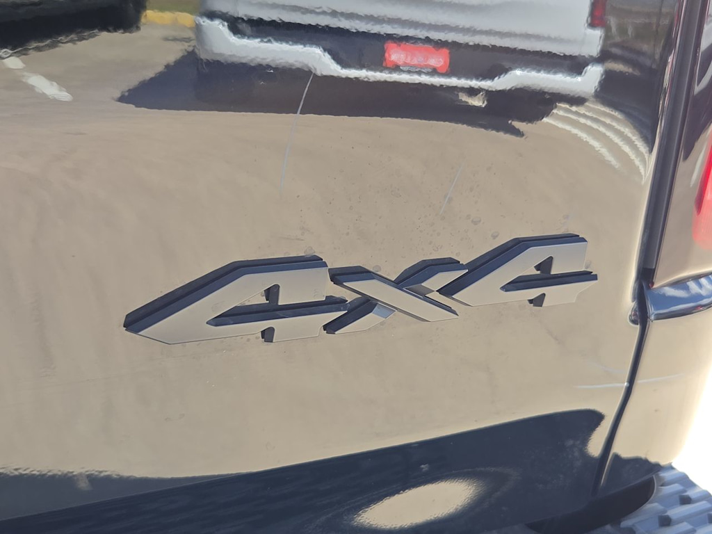 Thumbnail: 2026 RAM 1500 - 7