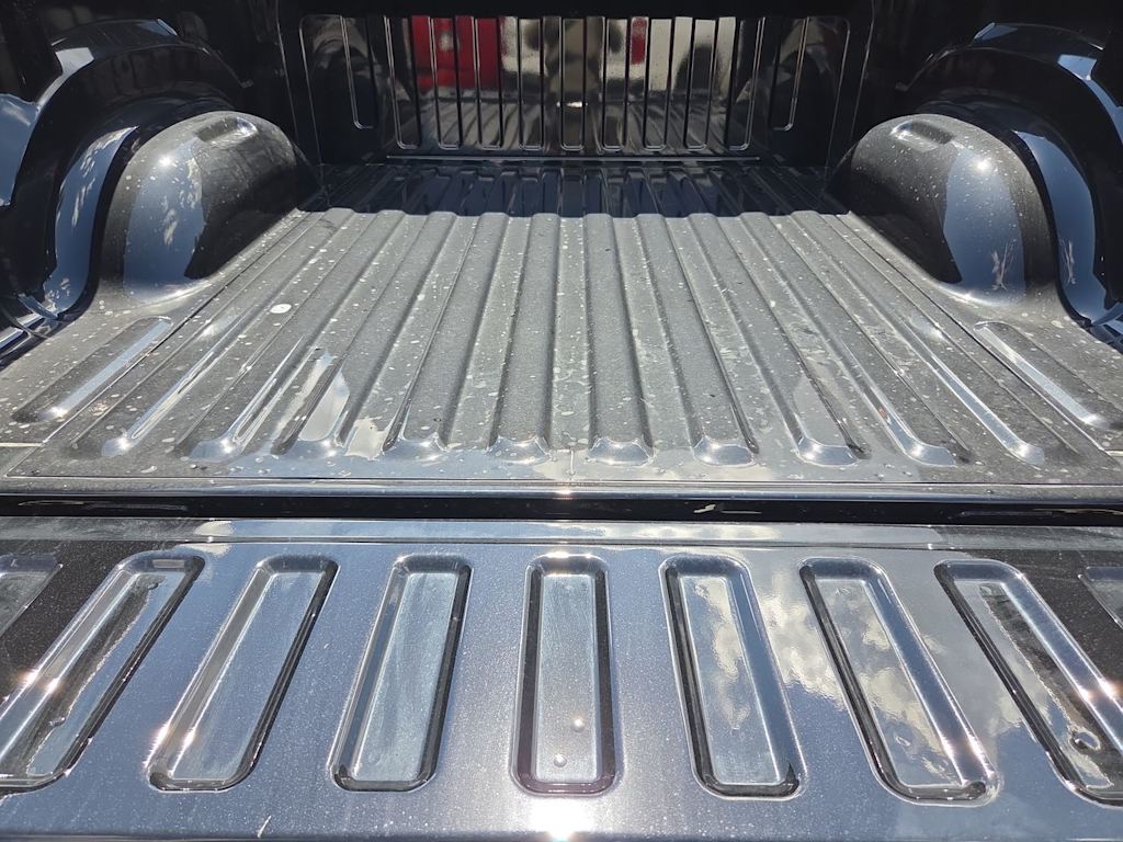 Thumbnail: 2026 RAM 1500 - 17