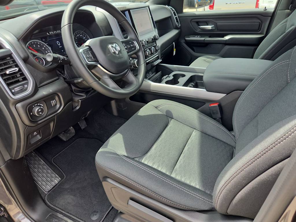 Thumbnail: 2026 RAM 1500 - 11