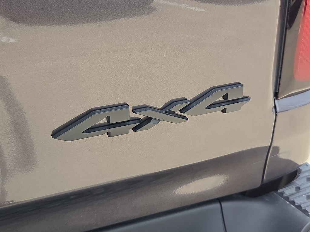 Thumbnail: 2026 RAM 1500 - 7