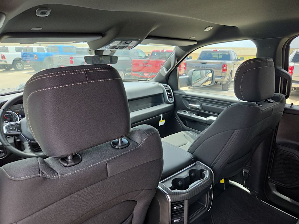 Thumbnail: 2026 RAM 1500 - 26