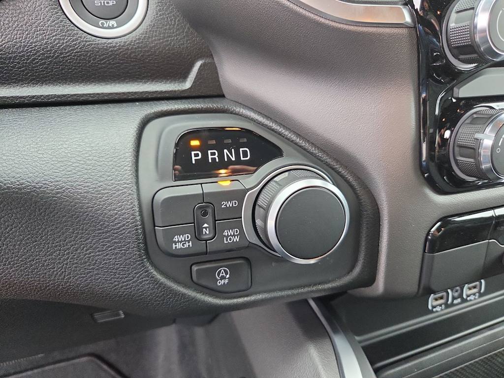Thumbnail: 2026 RAM 1500 - 14