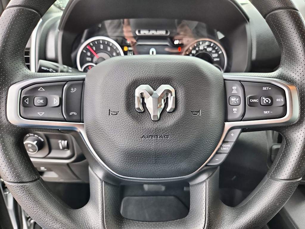 Thumbnail: 2026 RAM 1500 - 29