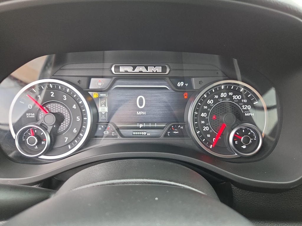 Thumbnail: 2026 RAM 1500 - 15