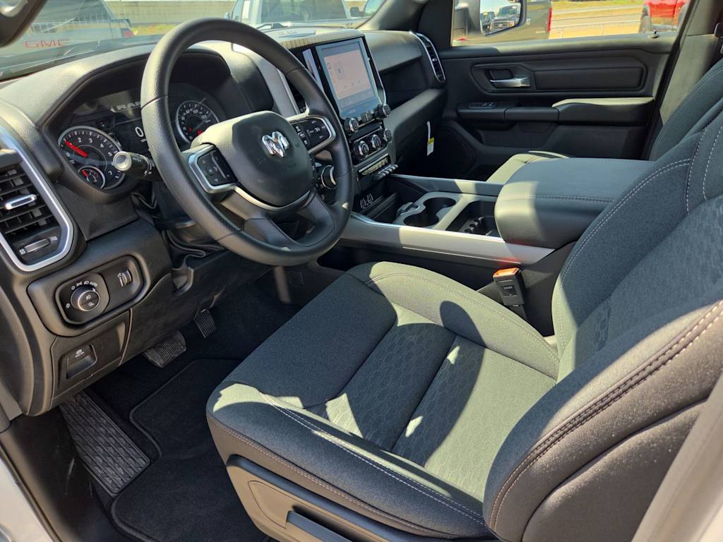 Thumbnail: 2026 RAM 1500 - 2