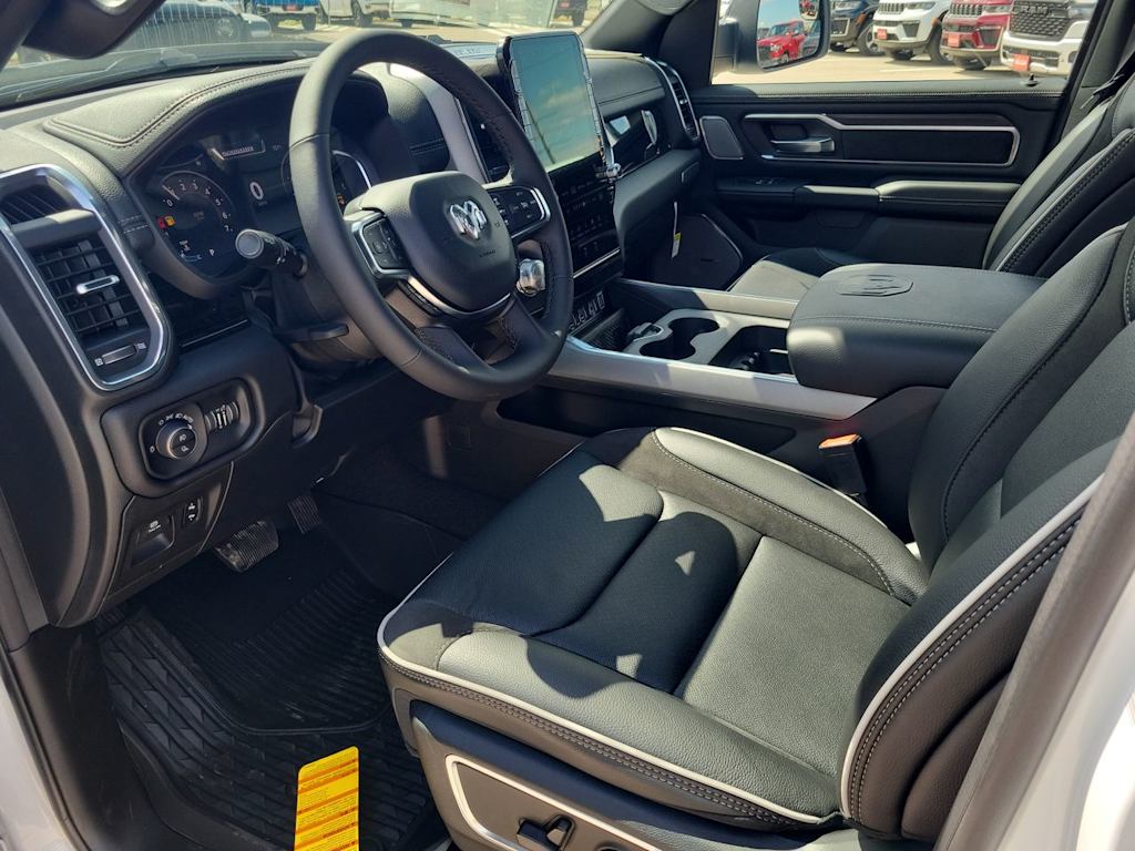 Thumbnail: 2026 RAM 1500 - 2