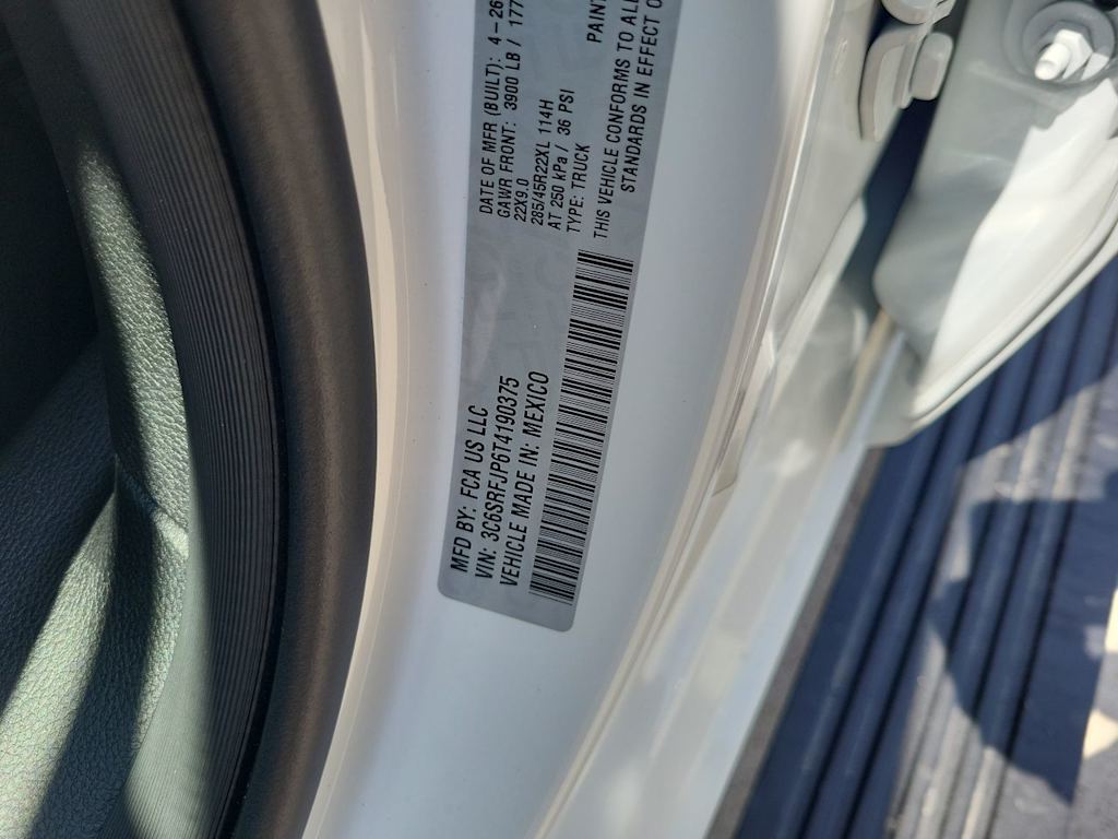 Thumbnail: 2026 RAM 1500 - 17