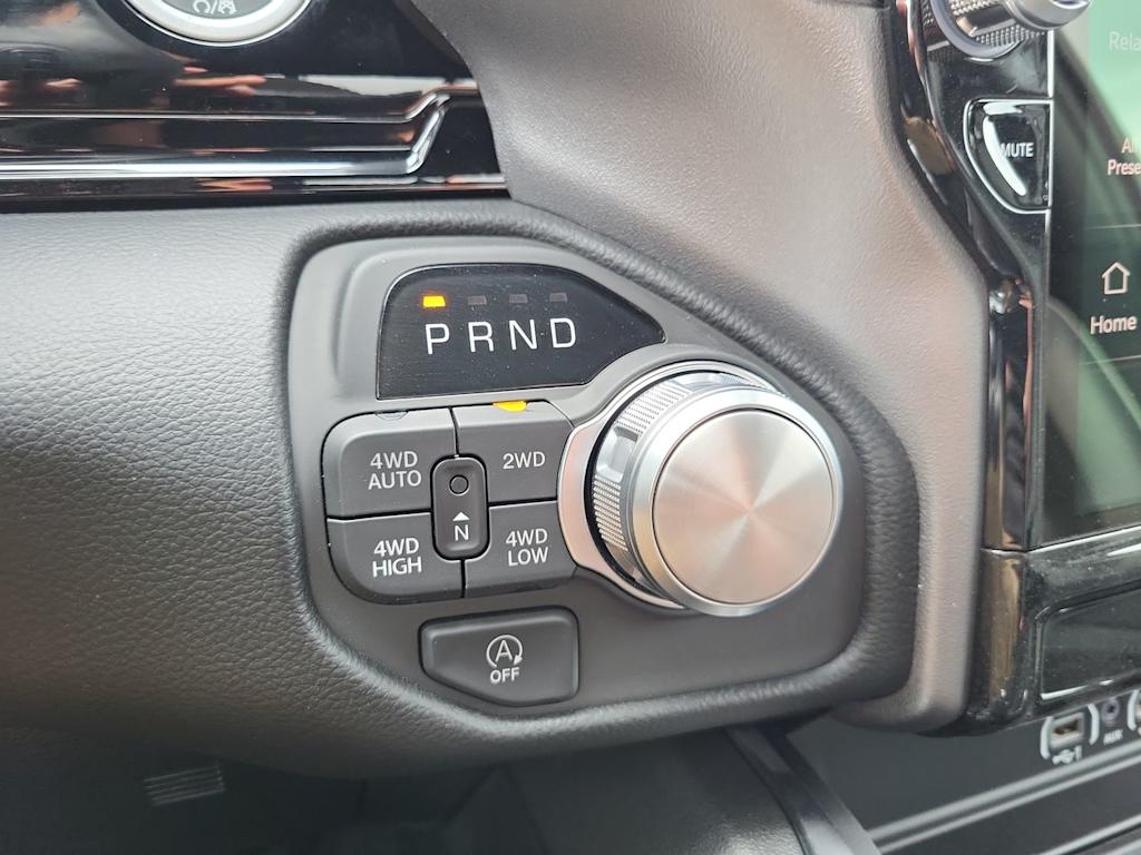 Thumbnail: 2026 RAM 1500 - 28