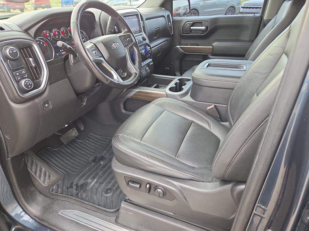 Thumbnail: 2020 Chevrolet Silverado 1500 - 11