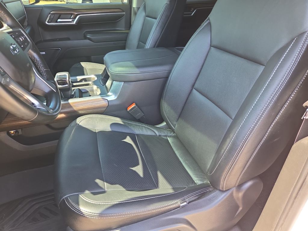 Thumbnail: 2023 Chevrolet Silverado 1500 - 11