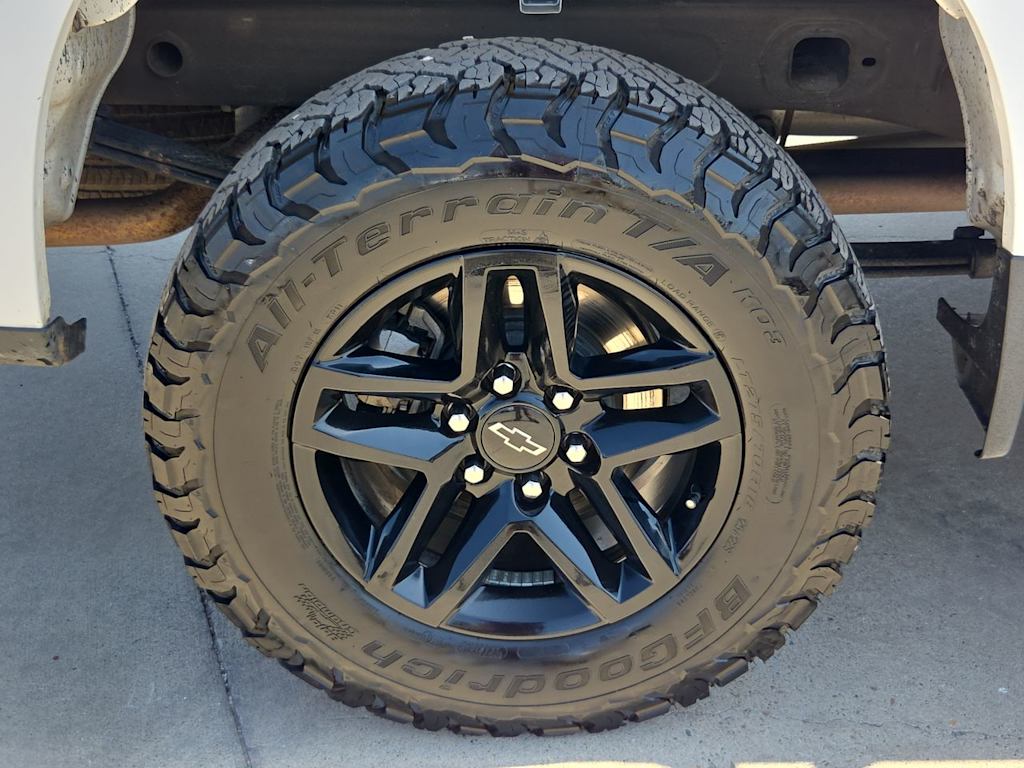 Thumbnail: 2023 Chevrolet Silverado 1500 - 8