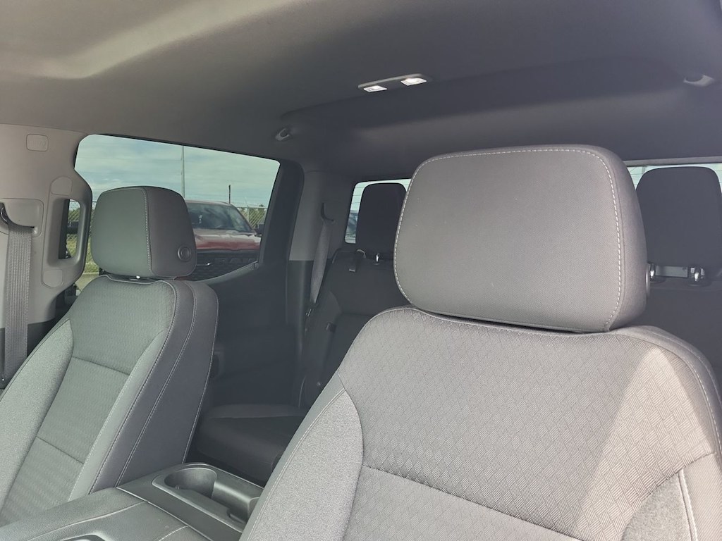 Thumbnail: 2022 Chevrolet Silverado 1500 - 26