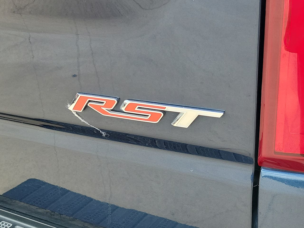 Thumbnail: 2022 Chevrolet Silverado 1500 - 7