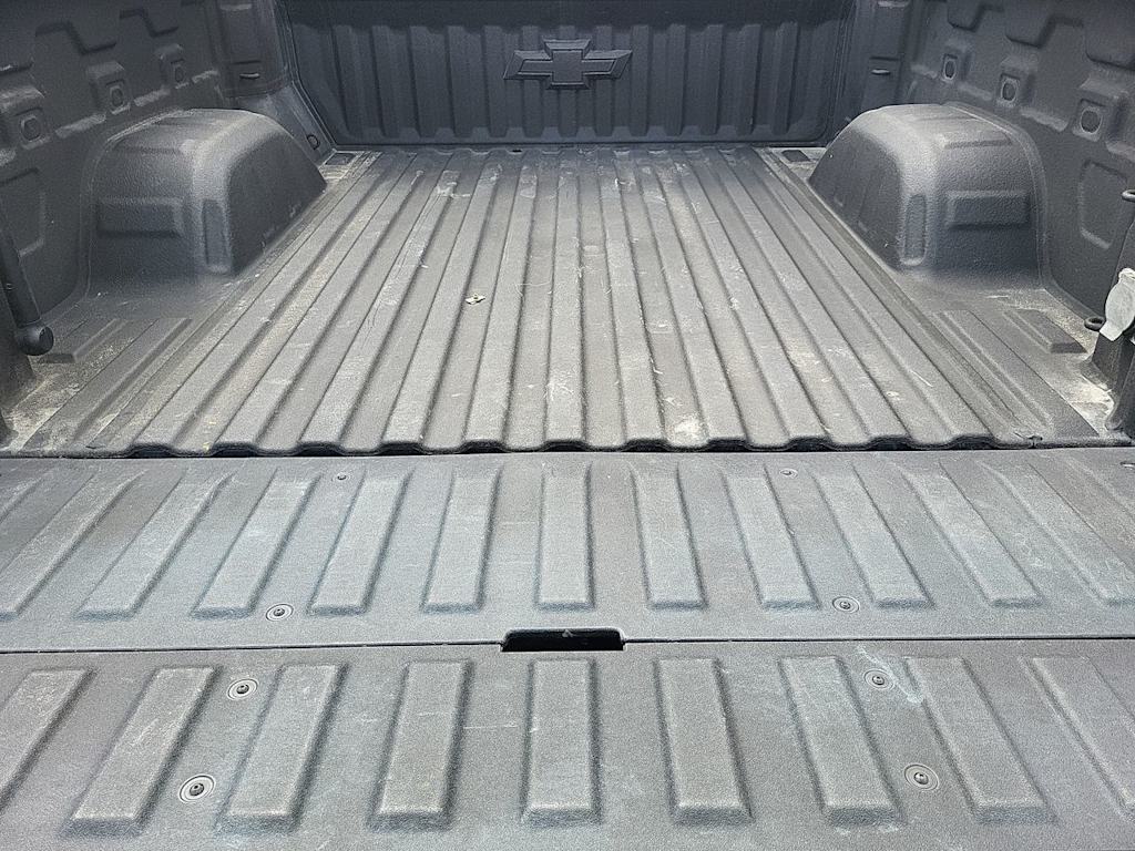 Thumbnail: 2022 Chevrolet Silverado 1500 - 15