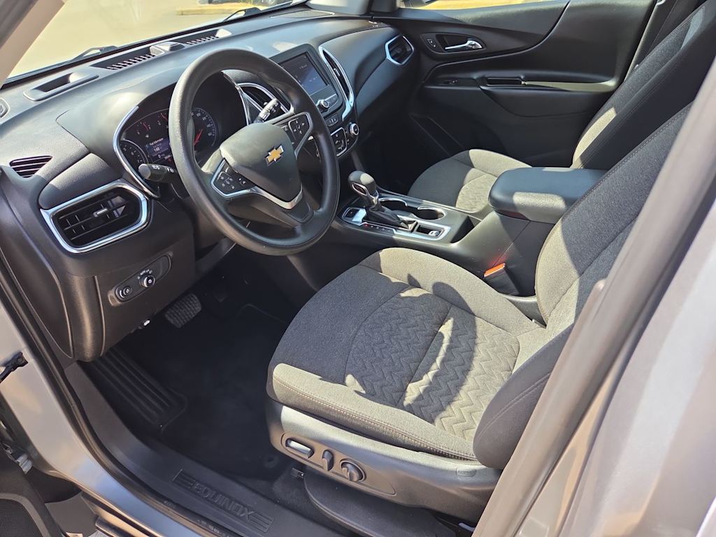 Thumbnail: 2023 Chevrolet Equinox - 11
