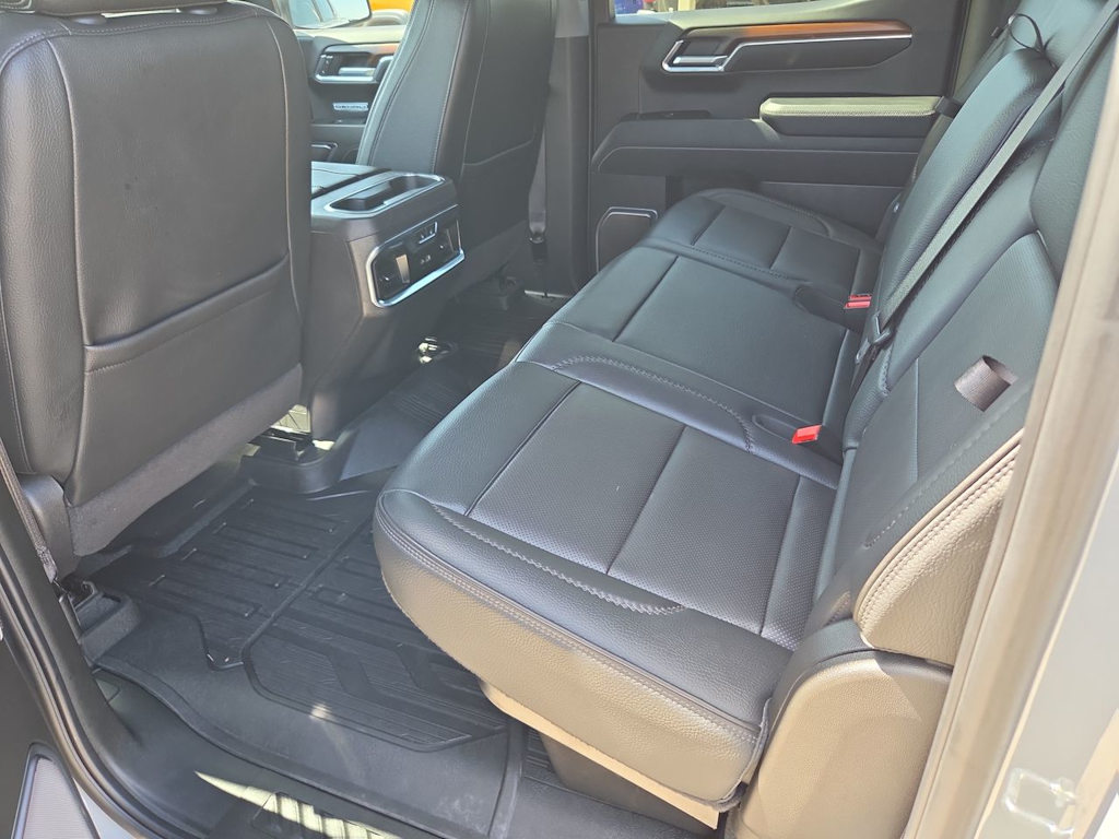 Thumbnail: 2025 GMC Sierra 1500 - 13