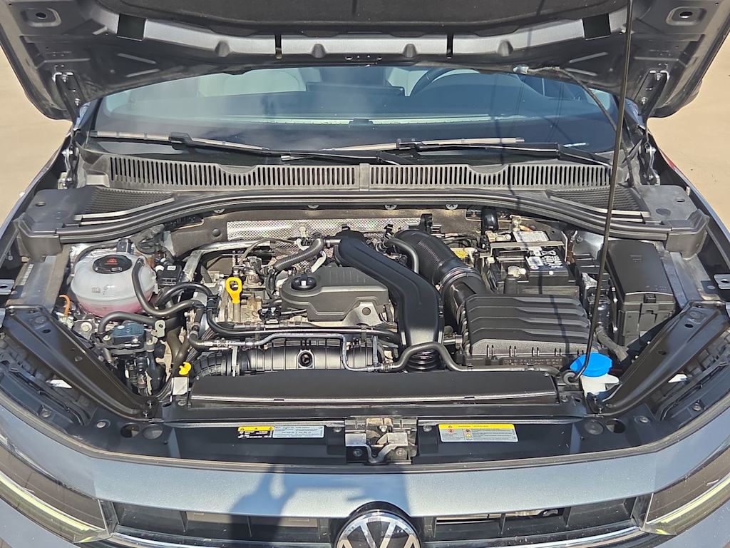 Thumbnail: 2025 Volkswagen Jetta - 9
