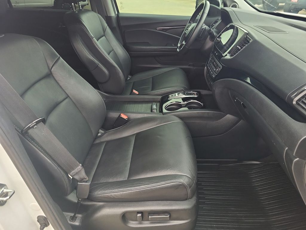 Thumbnail: 2022 Honda Pilot - 27