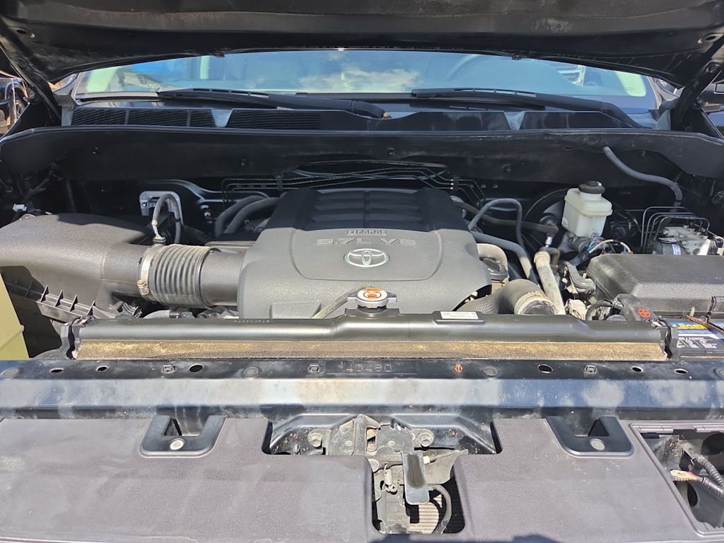 Thumbnail: 2018 Toyota Tundra - 9
