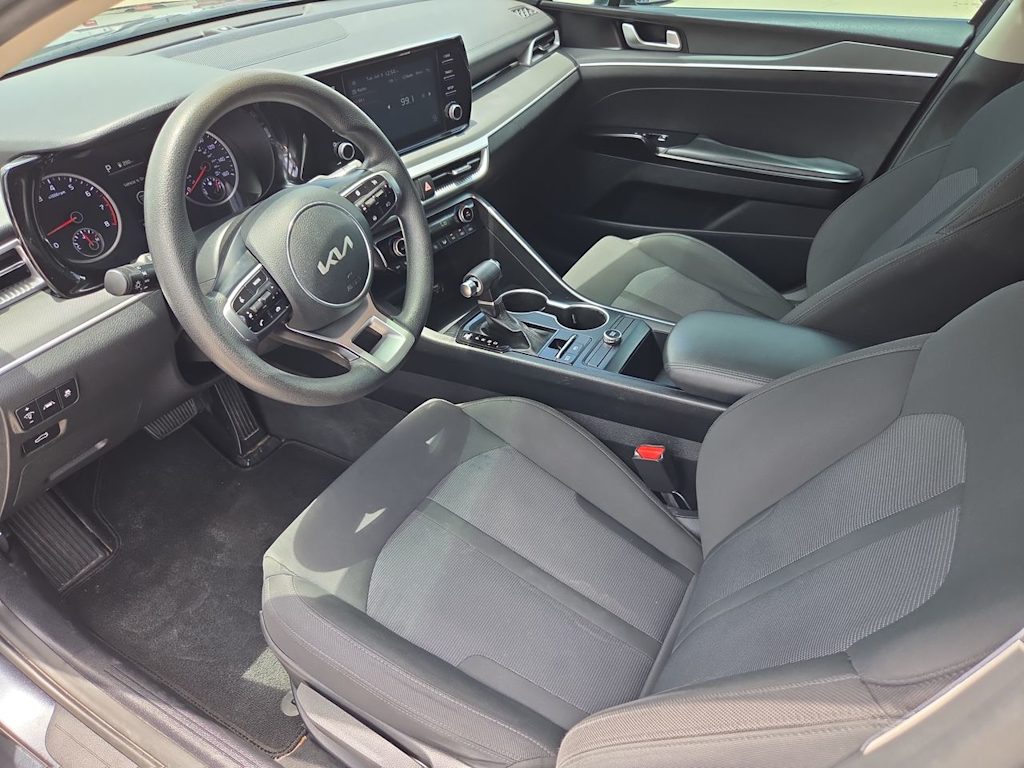 Thumbnail: 2022 Kia K5 - 10