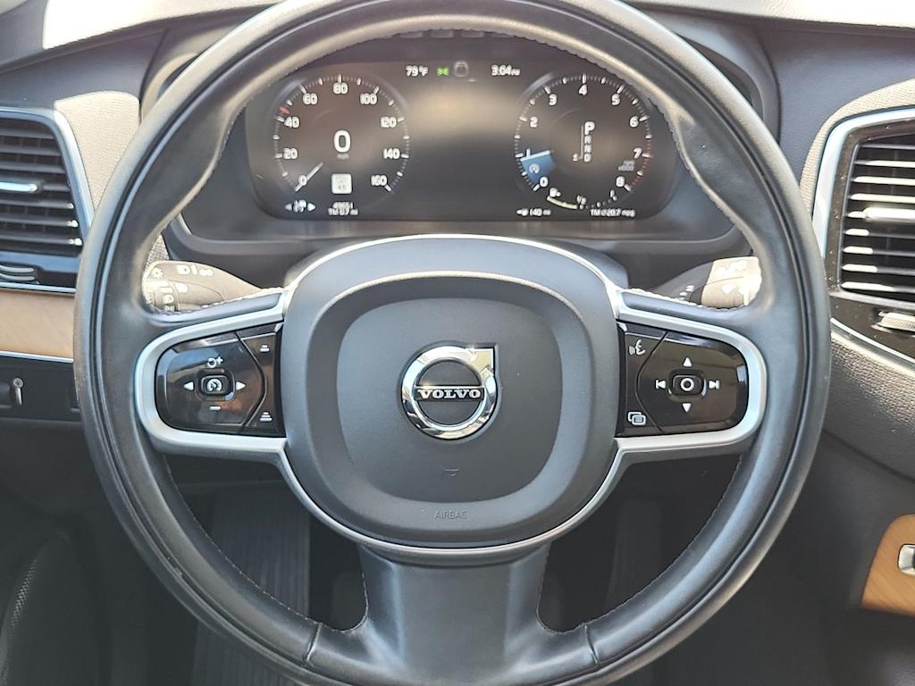 Thumbnail: 2022 Volvo XC90 - 14