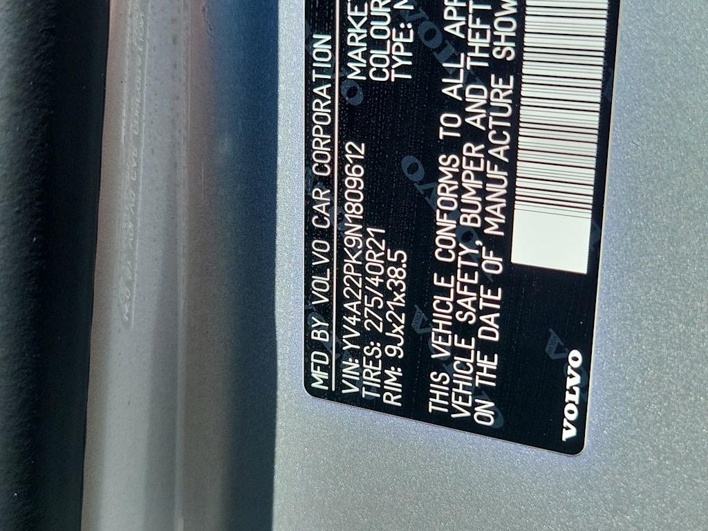 Thumbnail: 2022 Volvo XC90 - 20