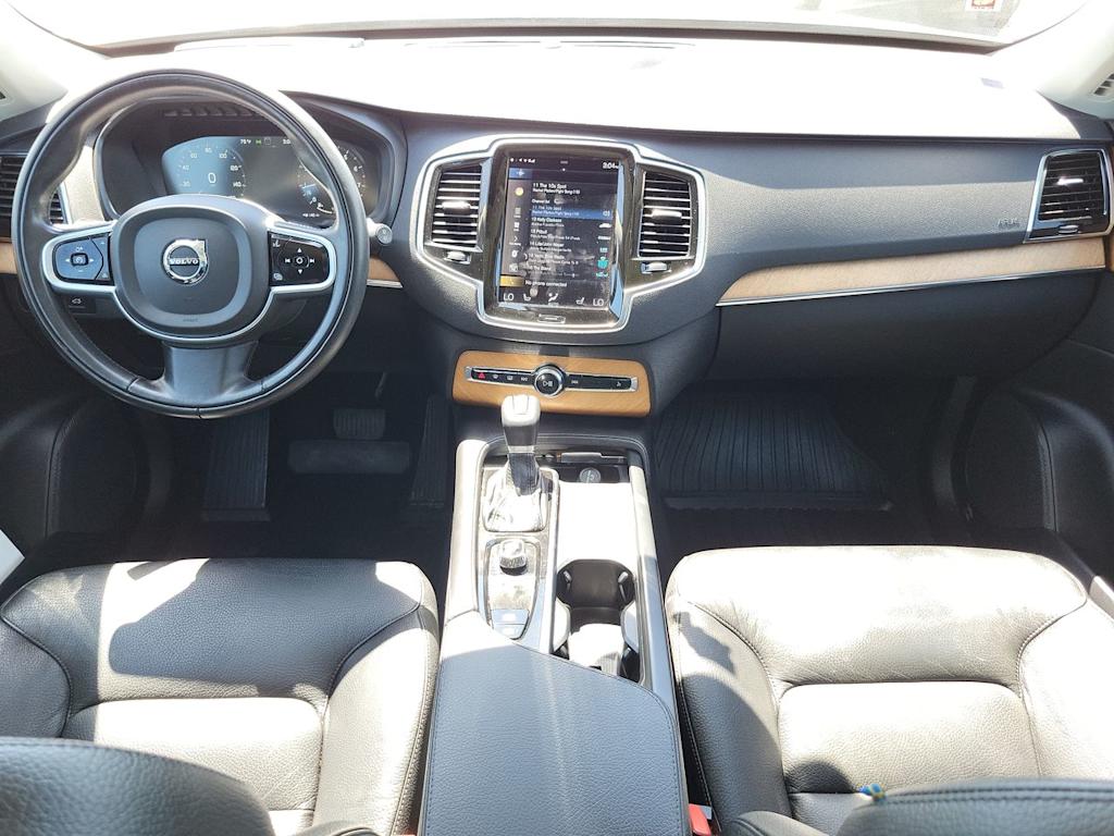 Thumbnail: 2022 Volvo XC90 - 10