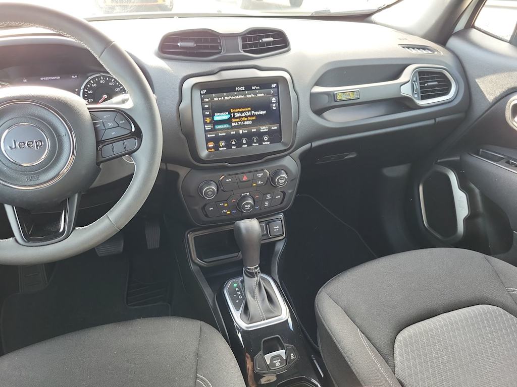 Thumbnail: 2021 Jeep Renegade - 15