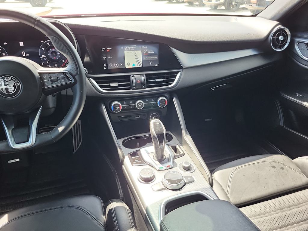 Thumbnail: 2024 Alfa Romeo Giulia - 15