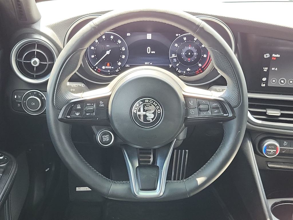 Thumbnail: 2024 Alfa Romeo Giulia - 14