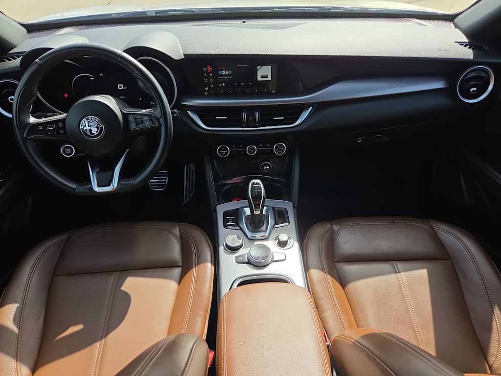 Thumbnail: 2024 Alfa Romeo Stelvio - 2