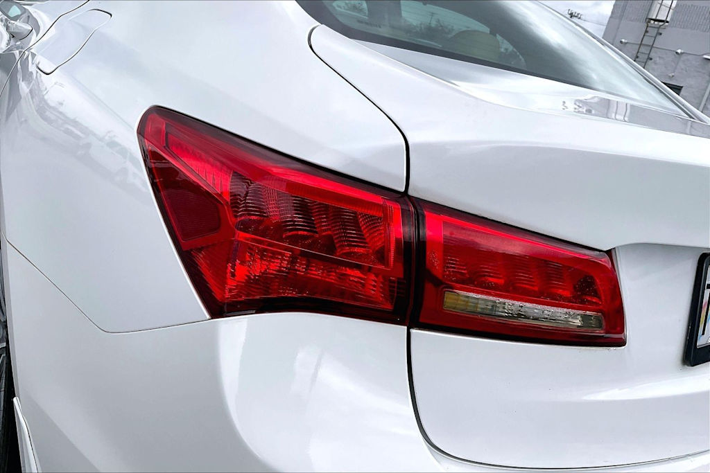 Thumbnail: 2019 Acura TLX - 32