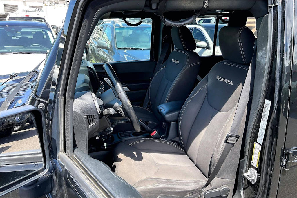 Thumbnail: 2017 Jeep Wrangler - 11