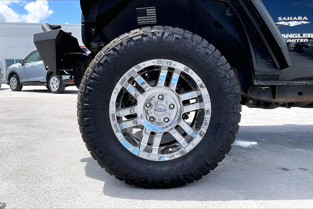 Thumbnail: 2013 Jeep Wrangler - 7