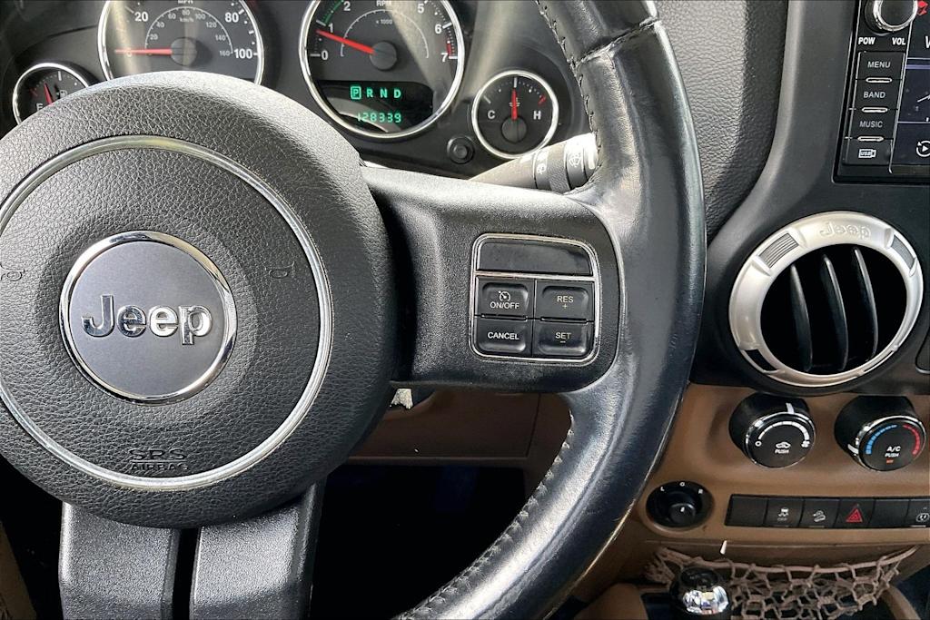 Thumbnail: 2013 Jeep Wrangler - 25