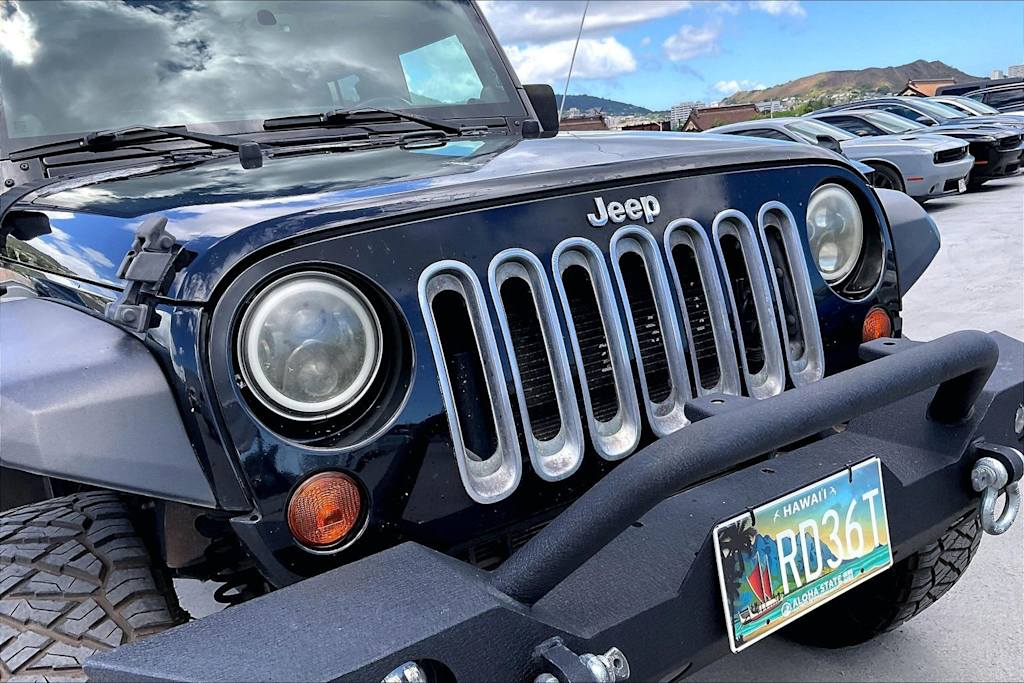 Thumbnail: 2013 Jeep Wrangler - 33