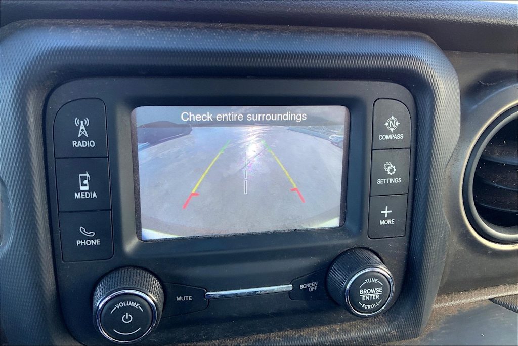 2018 Jeep Wrangler Sport 26
