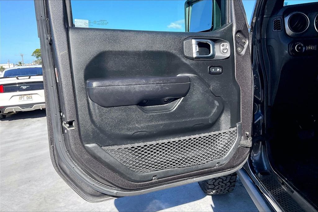 Thumbnail: 2020 Jeep Wrangler - 27