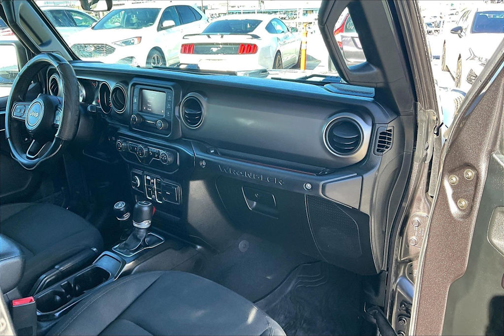 Thumbnail: 2020 Jeep Wrangler - 14