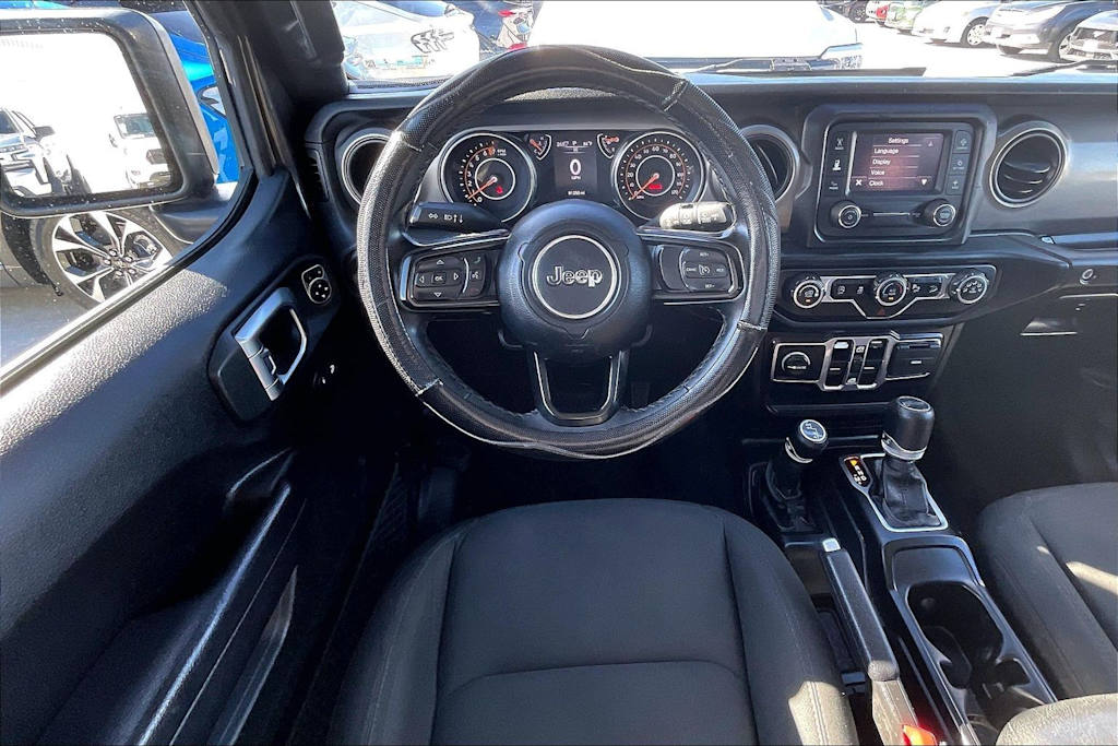 Thumbnail: 2020 Jeep Wrangler - 13
