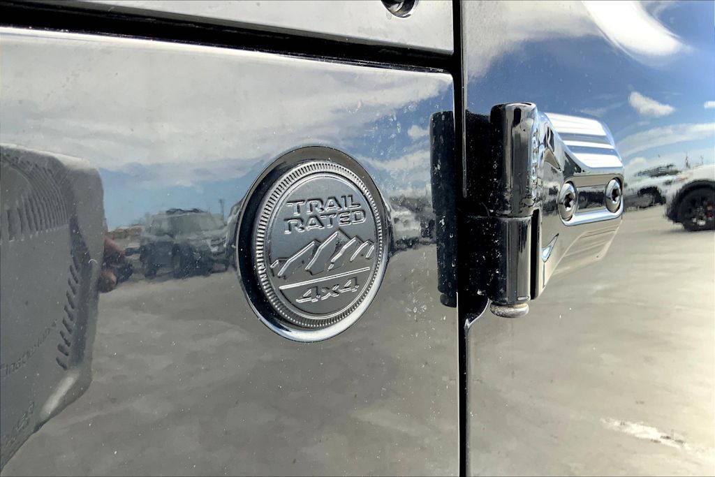 Thumbnail: 2021 Jeep Wrangler - 20